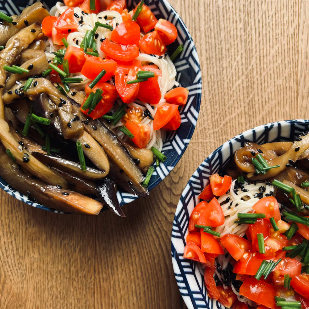 RAMEN MELANZANA E POMODORI 